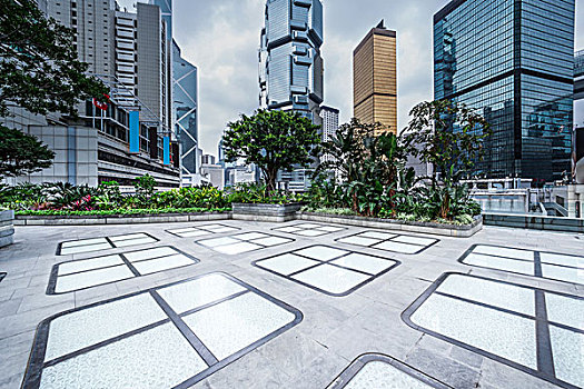 保姆招多少歲的最佳年齡，給家政服務選擇提供正確指導