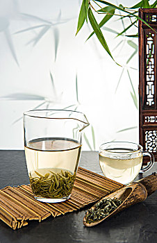上海鐘點工工資揭秘：如何選擇最適合自己的鐘點工服務