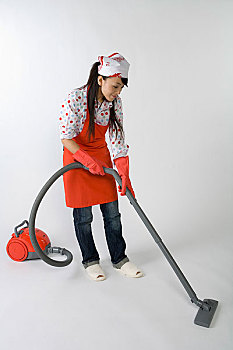 住家鐘點工多少錢一小時？如何選擇合適的家政服務
