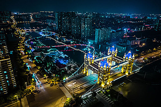 一般住家保姆多少錢一月？揭開住家保姆市場的真相