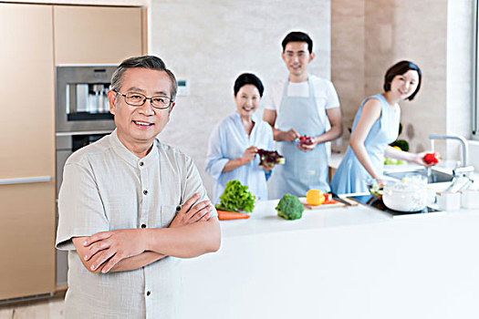 家政打掃多少錢一小時？省時省力，享受干凈家居生活！