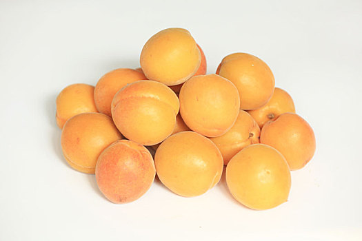 上海學(xué)月嫂大概多少錢？揭秘行業(yè)內(nèi)幕，助你實(shí)現(xiàn)職業(yè)夢想