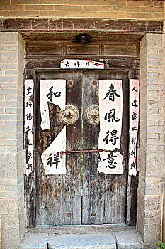 重慶請(qǐng)保姆多少錢(qián)？了解重慶保姆費(fèi)用的真實(shí)情況