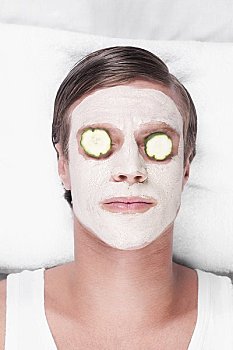 揚住家保姆月薪多少？揭秘家政行業薪資的秘密