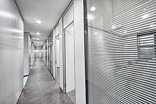 內蒙月嫂工資多少錢？為你揭秘內蒙古月嫂行業薪資與發展前景