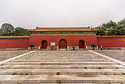 福建育嬰師價位多少？解密育嬰師行業背后的秘密