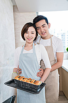 泉州住家保姆工資多少？揭開(kāi)泉州家政行業(yè)的薪資秘密