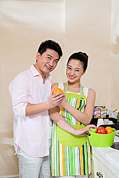 住家保姆多少錢一個(gè)月？選擇合適的保姆，生活更輕松