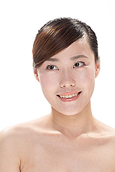出國保姆中介費(fèi)多少？選擇合適的中介，讓您的出國之路更輕松！