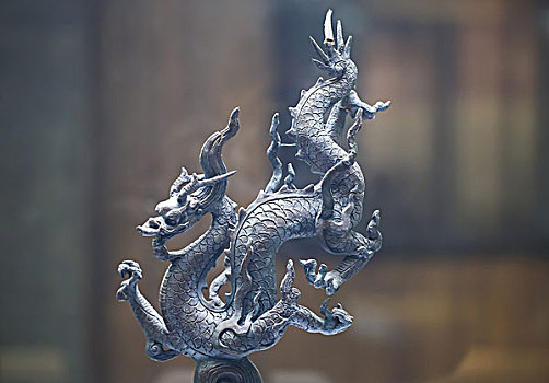 洛陽(yáng)月嫂大概多少錢？選擇月嫂時(shí)的注意事項(xiàng)