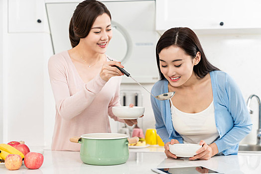 北京住家阿姨多少錢？揭開背后的價格與服務(wù)真相