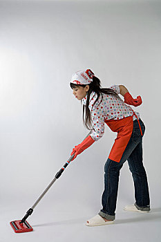 余杭保姆價格多少？全面了解如何選擇性價比高的保姆服務(wù)