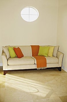 當(dāng)護(hù)工多少錢一天？了解護(hù)工費(fèi)用的詳細(xì)解析