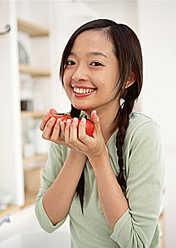沈陽催乳師培訓多少錢？輕松成為月嫂行業中的佼佼者！