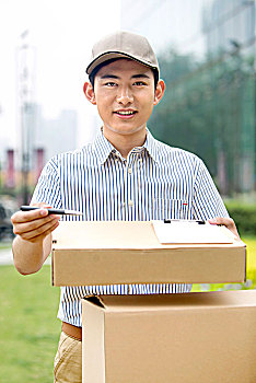 廣州住家保姆費一般多少？你了解這些嗎？