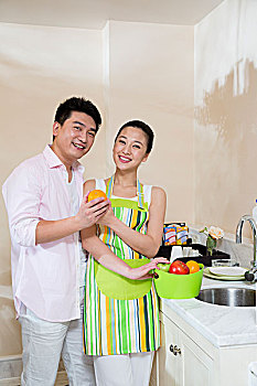 月嬰師培訓(xùn)多少錢？讓你了解行業(yè)前景與職業(yè)發(fā)展