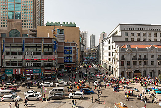 家政加盟多少錢？揭秘家政行業投資前景和加盟費用