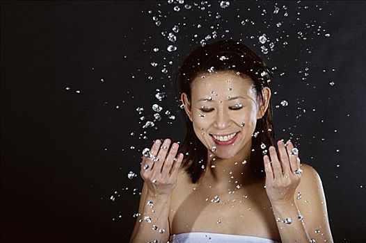 家政看護(hù)多少錢一個月？揭開家政行業(yè)的秘密價格