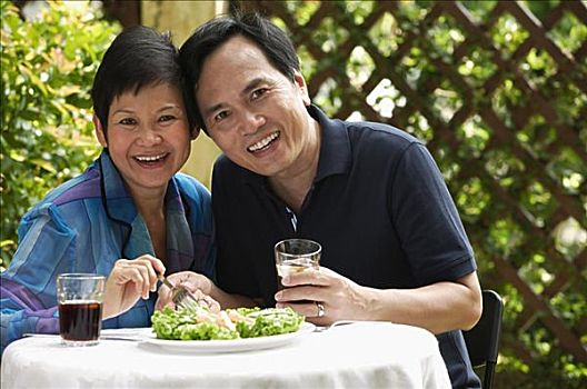 月嫂多少錢？選擇合適的月嫂，助力新生家庭幸福