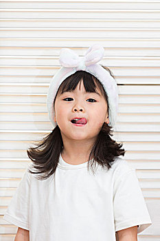 學(xué)個月嫂多少錢？讓你輕松掌握這個行業(yè)的秘密