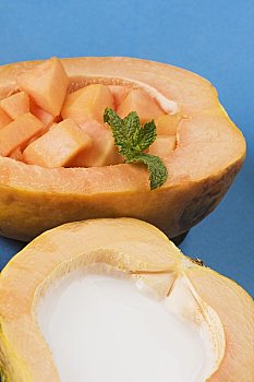 上海月嫂一月拿多少錢？揭秘高薪背后的行業(yè)潛力