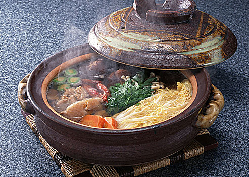 藍(lán)金漸層AY11：這款神秘色彩的手機(jī)值得擁有！