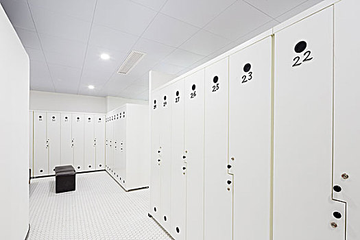 現在保姆多少錢？探秘現代家庭服務市場的價格趨勢