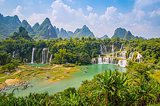 大連保母多少錢(qián)一個(gè)月？了解大連保姆費(fèi)用與服務(wù)質(zhì)量的全面指南