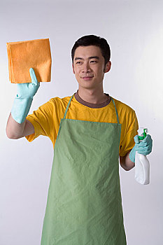 只照顧小孩保姆多少錢？揭秘雇傭高質量育兒保姆的費用與選擇秘訣