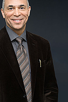 月嫂多少錢？選擇合適的月嫂，助力新生家庭幸福