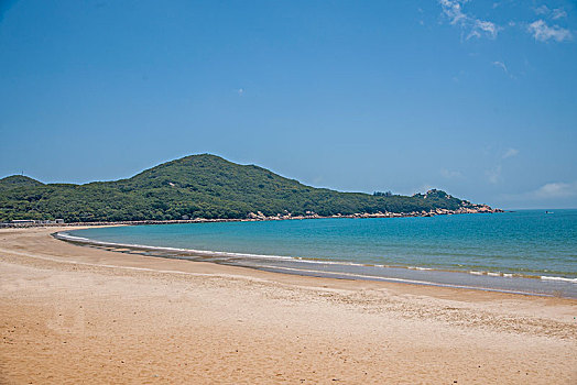 住家的育兒嫂多少錢(qián)？選擇育兒嫂的成本與價(jià)值全解析