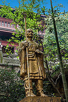 上海保潔鐘點工多少錢？如何選擇合適的保潔服務？