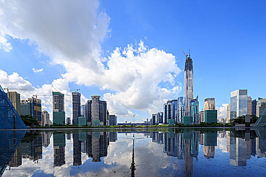 找保姆多少錢？揭秘家政行業背后的收費秘密