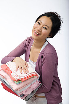 請保姆多少錢？為您的家人和生活選擇最合適的保姆服務(wù)
