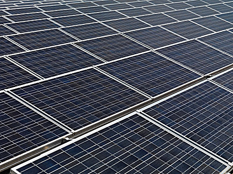 《人潮涌動》：電影投資揭秘與未來發展潛力分析