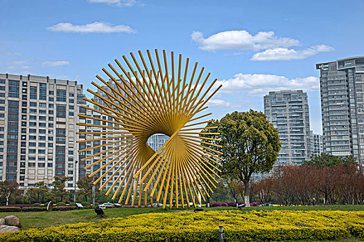 金牌月嫂一線城市多少錢？揭秘高端月嫂服務價格與市場現狀