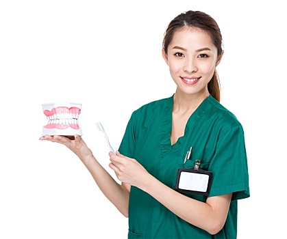 鐘點(diǎn)工多少錢？幫你輕松了解服務(wù)費(fèi)用，找到最適合的鐘點(diǎn)工！