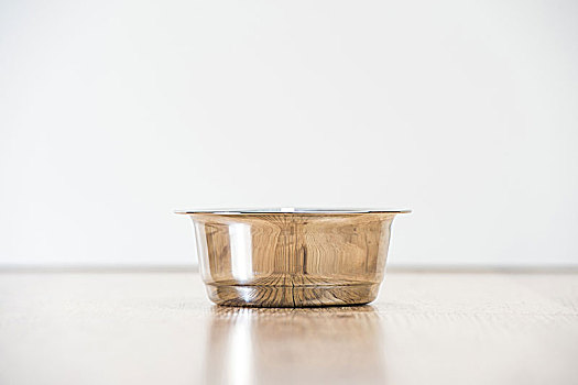 醫(yī)院陪護(hù)病人多少錢(qián)？全方位解析醫(yī)院陪護(hù)服務(wù)費(fèi)用及選擇