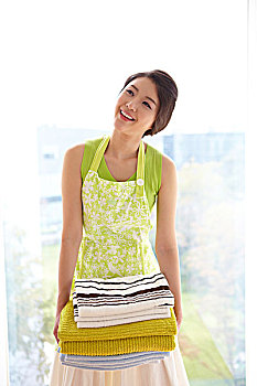 醫(yī)院護(hù)工多少錢一天？揭秘護(hù)工服務(wù)費(fèi)用與選擇指南