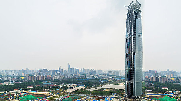 家政保姆多少錢一月？揭秘現(xiàn)代家政服務(wù)的價(jià)格背后